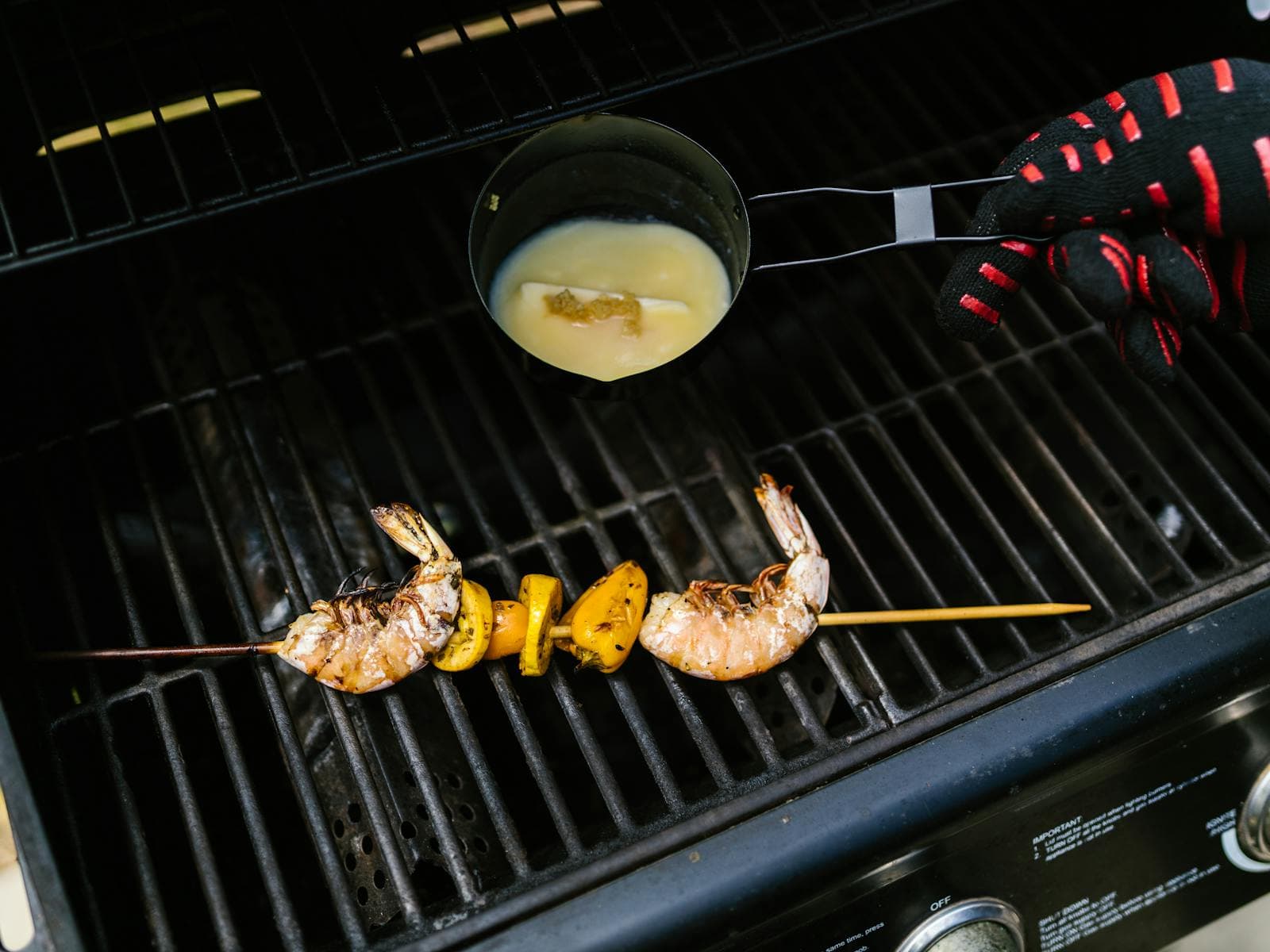 Brochettes de crevettes à l'ail